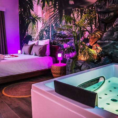 Secret Suite "Jungle" - Jacuzzi Privatif - Gare Rer C - Proche Paris Bretigny-sur-Orge Ngoại thất bức ảnh